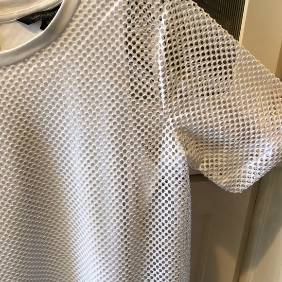 NWT Banana Republic Mesh Top - Picture 3 of 7